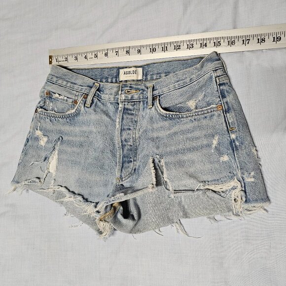 AGOLDE Parker Stone Washed Distressed Cut Off Jean Shorts Women Size 28 Swapmeet - Picture 13 of 16